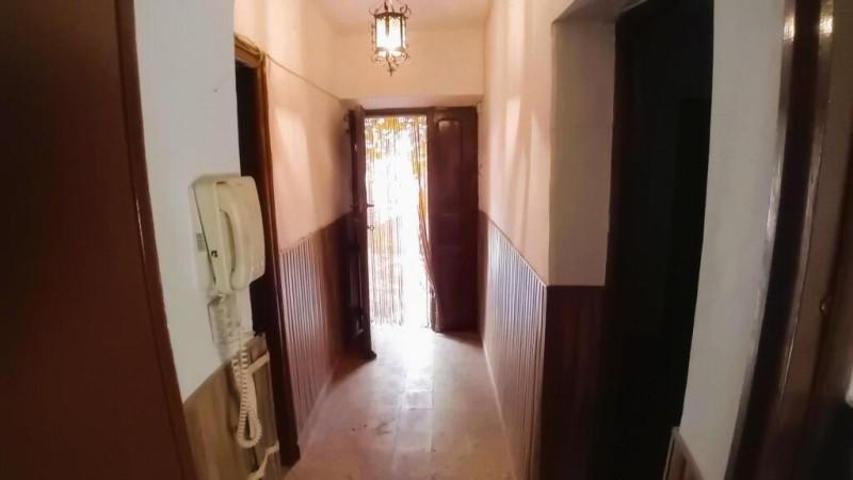 Casa con terreno en venta en Lagartera photo 0