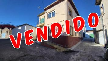 Casa en venta en Herradon De Pinares, Tornadizos photo 0