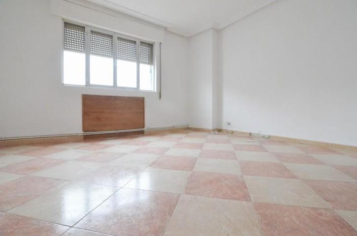 Piso en venta en Peñaranda de Bracamonte, PEÑARANDA DE BRACAMONTE photo 0