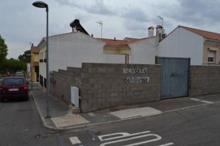 Terreno en venta en Malpartida de Plasencia, Carrascal photo 0