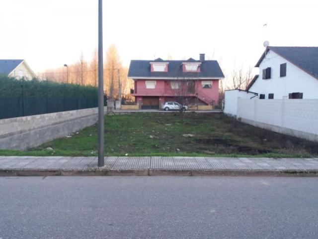 Terreno en venta en Cacabelos, *CAMINO DE SANTIAGO photo 0