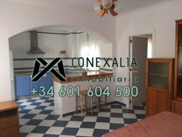 Piso en venta en Olvera, Conjunto Historico photo 0