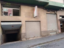 Local comercial en venta en Vilafranca del Penedès photo 0