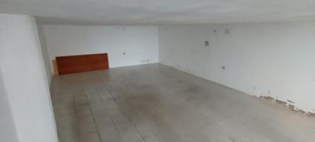 Local comercial en venta en Plasencia, Calle Manuel Revilla Castán, 10600 photo 0