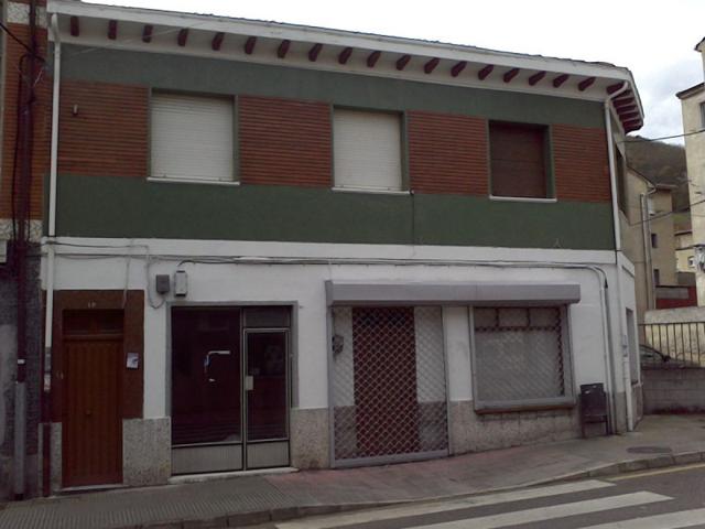 Terreno en venta en Mieres, Ujo photo 0