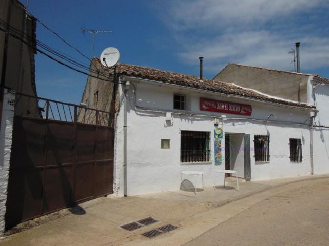 Local comercial en venta en Almodóvar del Pinar, Almodovar Del Pinar photo 0
