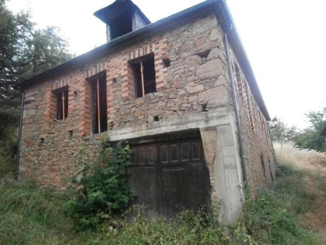 Casa en venta en Toreno, Libran photo 0