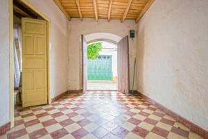 Casa en venta en Almadén de la Plata photo 0