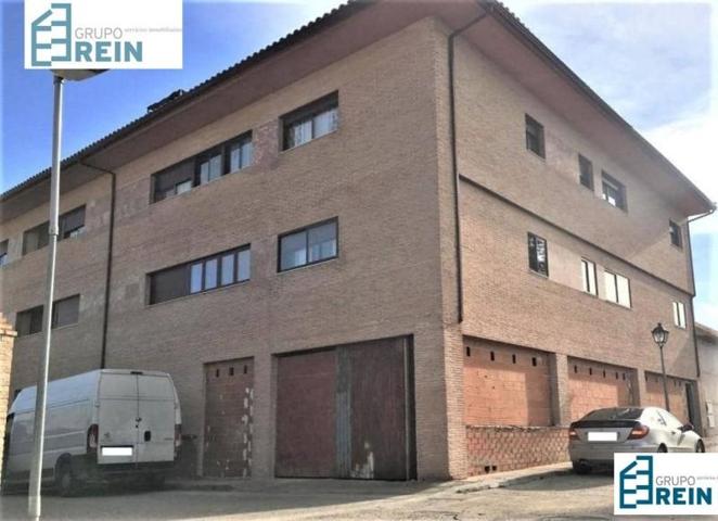 Local comercial en venta en Recas, Entrada photo 0