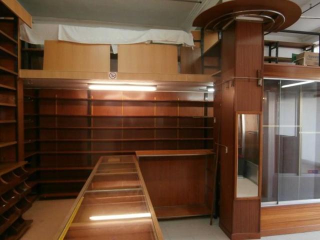 Local comercial en venta en Torrelavega, Covadonga-Campuzano photo 0