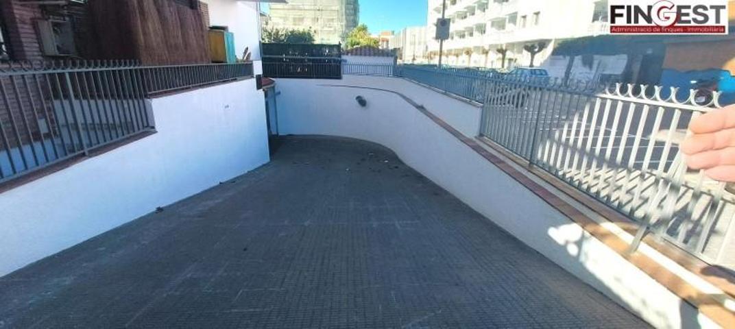 Parking en venta en Blanes, Els Pins photo 0