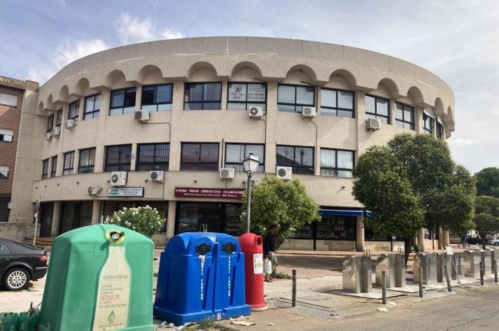 Local comercial en venta en Torrejón de la Calzada, CENTRO photo 0