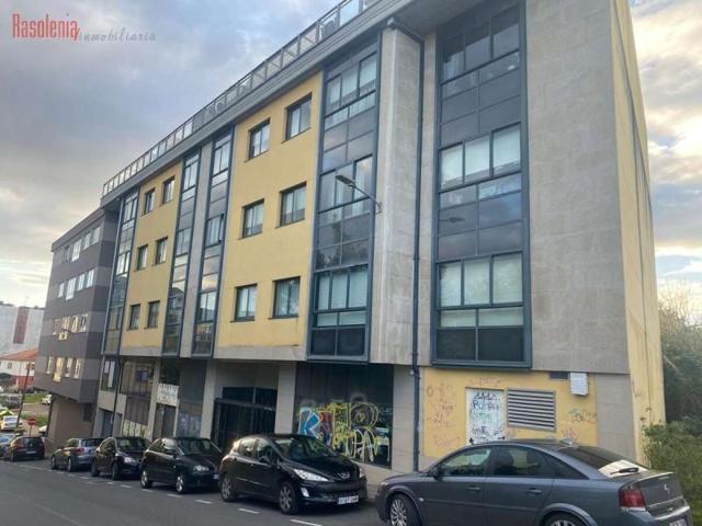 Local comercial en venta en Carral, Carral photo 0