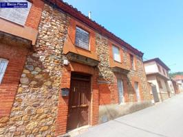 Casa con terreno en venta en Ríoseco de Tapia, Northern spain photo 0