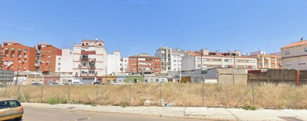 Piso en venta en Badajoz, San Roque photo 0