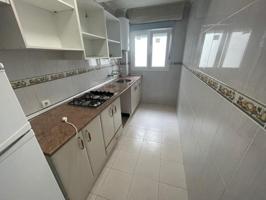 Piso en venta en Medina de Pomar, Algorta, 09500 photo 0