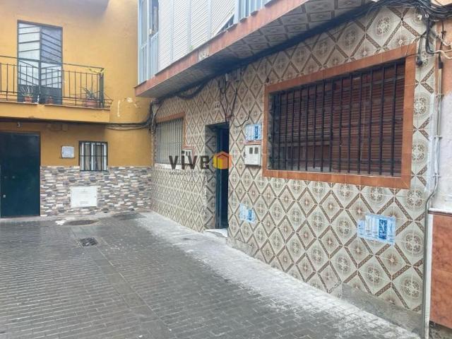 Piso en venta en Sevilla, La Plata photo 0