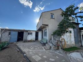 Casa con terreno en venta en Ponferrada, San andres de montejos photo 0