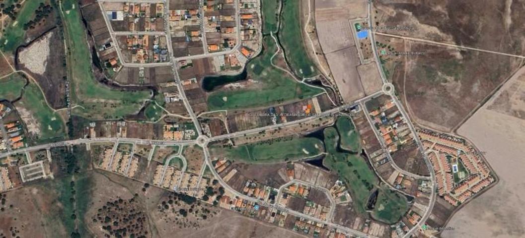 Terreno en venta en Aldeamayor de San Martín, Aldeamayor golf photo 0