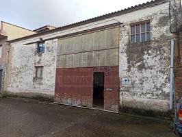 Edificio en venta en Hormilla photo 0