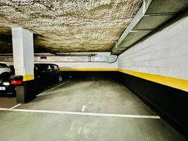 Garaje en venta en Avilés, Avilés photo 0