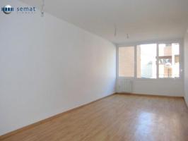 Piso en venta en Tàrrega, Tàrrega photo 0