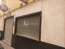 Local comercial en venta en Almansa, San Roque photo 0