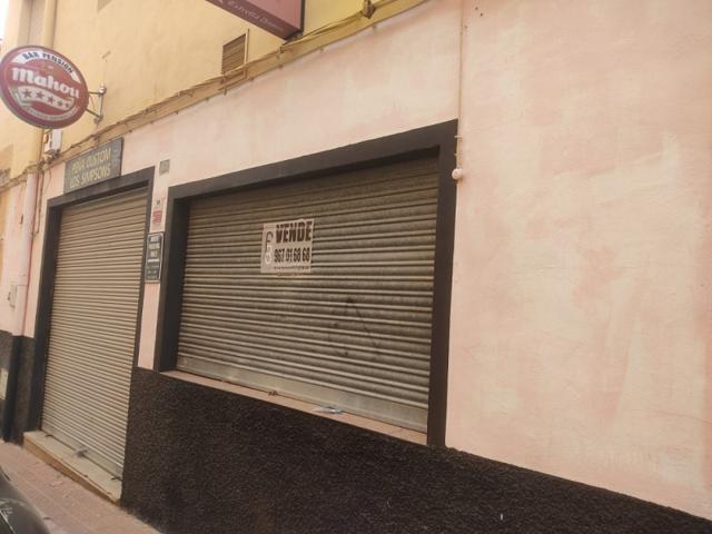 Local comercial en venta en Almansa, San Roque photo 0