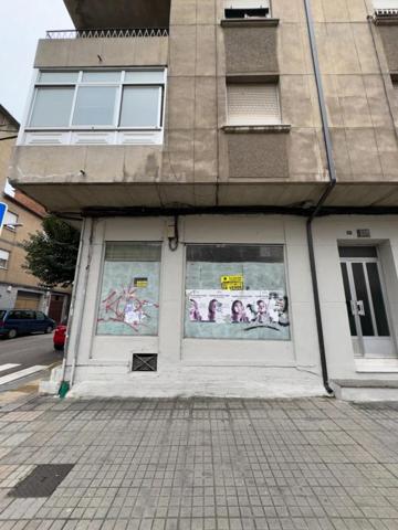 Local comercial en venta en Ponferrada, Alta photo 0