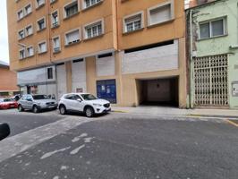 Local comercial en venta en Ponferrada, Alta photo 0