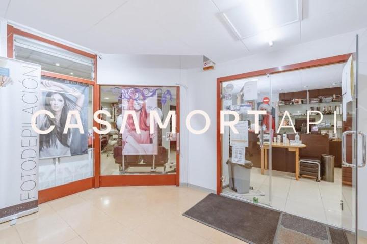 Local comercial en venta en Torroella de Montgrí, Casco photo 0