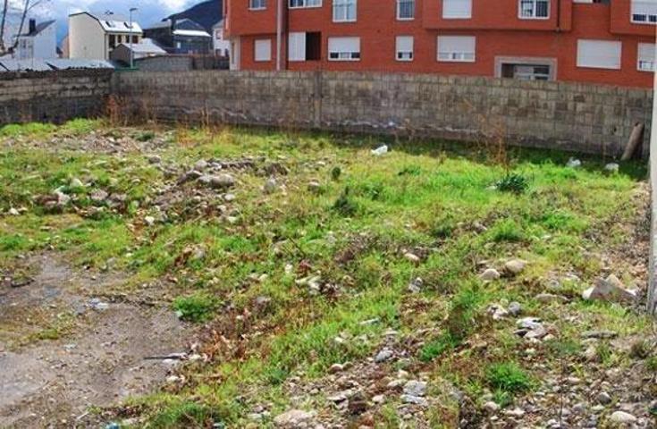 Terreno en venta en Ponferrada, La placa photo 0