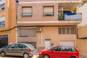 Piso en venta en Crevillent, AYUNTAMIENTO photo 0