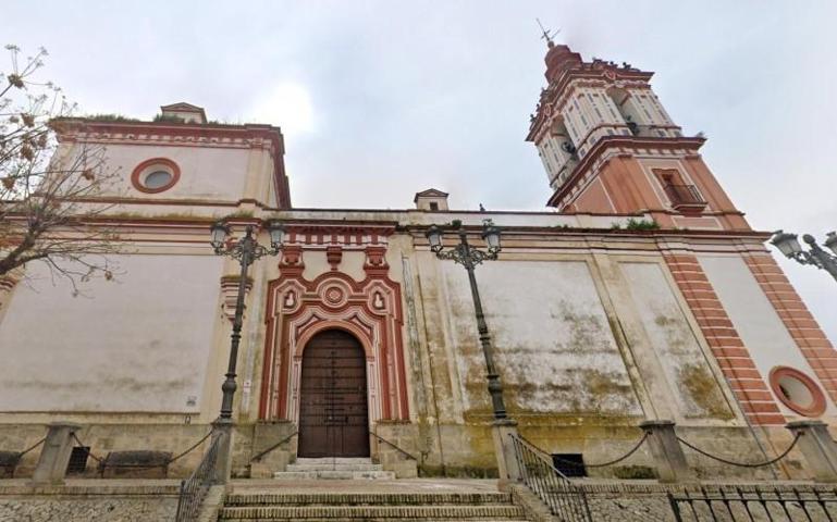 Casa en venta en Las Cabezas de San Juan, Centro photo 0