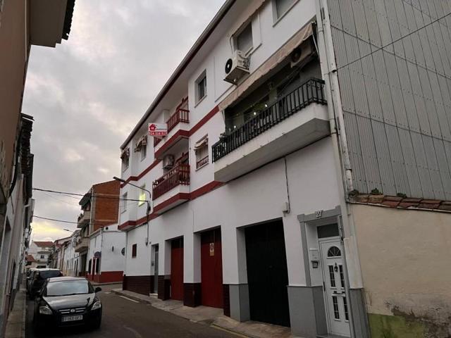 Piso en venta en Miajadas, Centro photo 0