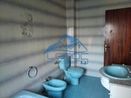 Piso en venta en Ponferrada, Calle la Iglesia, 24411 photo 0