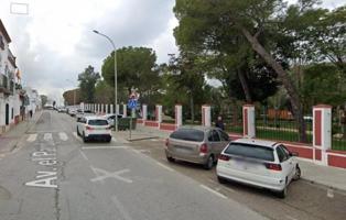 Adosada en venta en Pilas, Andalucia photo 0