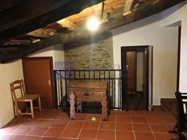 Casa en venta en Monroy photo 0