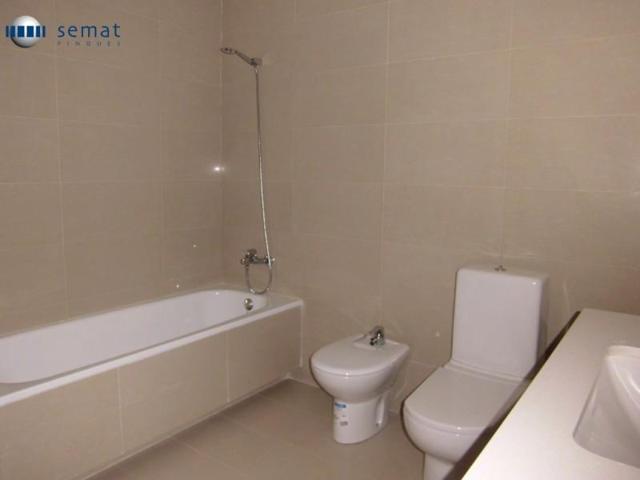 Piso en venta en Tàrrega, Tàrrega photo 0