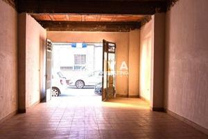 Local comercial en venta en Villarreal photo 0