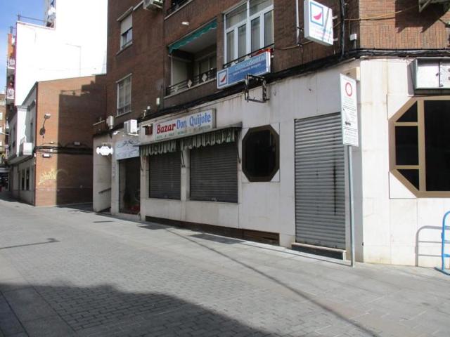Local comercial en venta en Puertollano, CENTRO photo 0