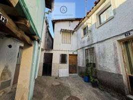 Casa en venta en Candeleda photo 0