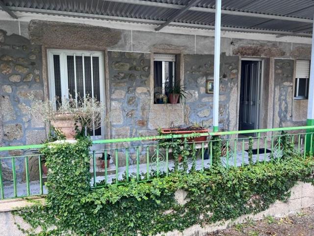 Chalet en venta en A Cañiza, Touzosas photo 0