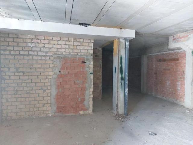 Local comercial en venta en Sanlúcar la Mayor, Centro photo 0