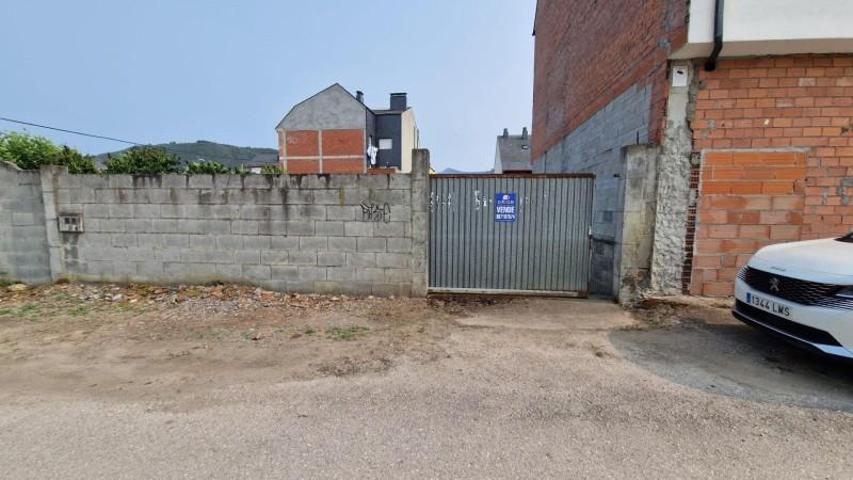 Terreno en venta en Ponferrada, Ponferrada photo 0