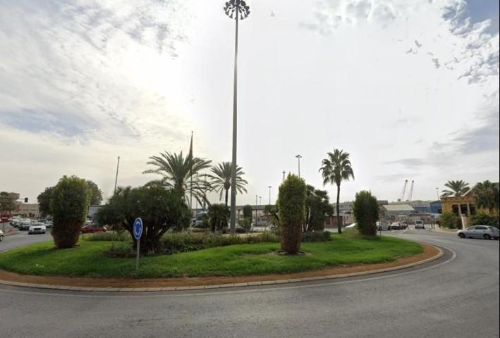 Casa en venta en Almería, La chanca photo 0