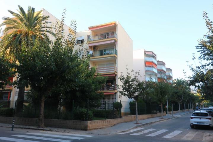 Garaje en venta en Salou, Calle Mayor photo 0