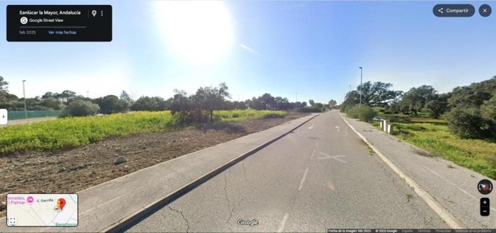 Terreno en venta en Sanlúcar la Mayor, Andalucia photo 0