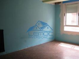 Piso en venta en Ponferrada, Avenida la Plata, 24400 photo 0