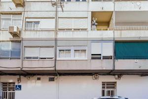 Piso en venta en Elda, Avenida de chapí photo 0